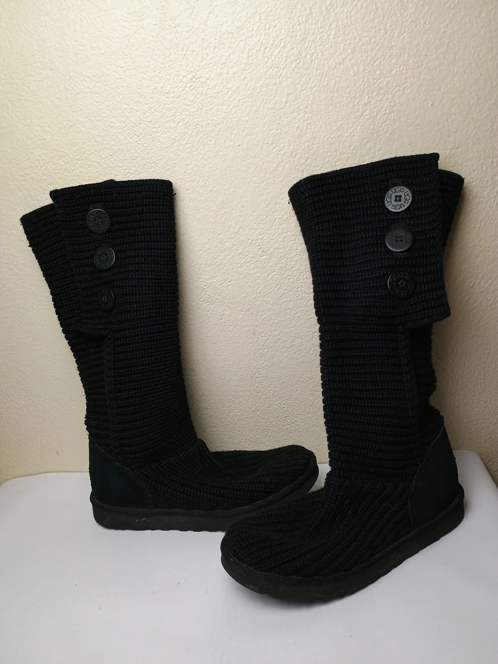 UGG Classic Cardy 10 Black Knit Fold-Over Women's Winter Boots Chunky Sweater Kn